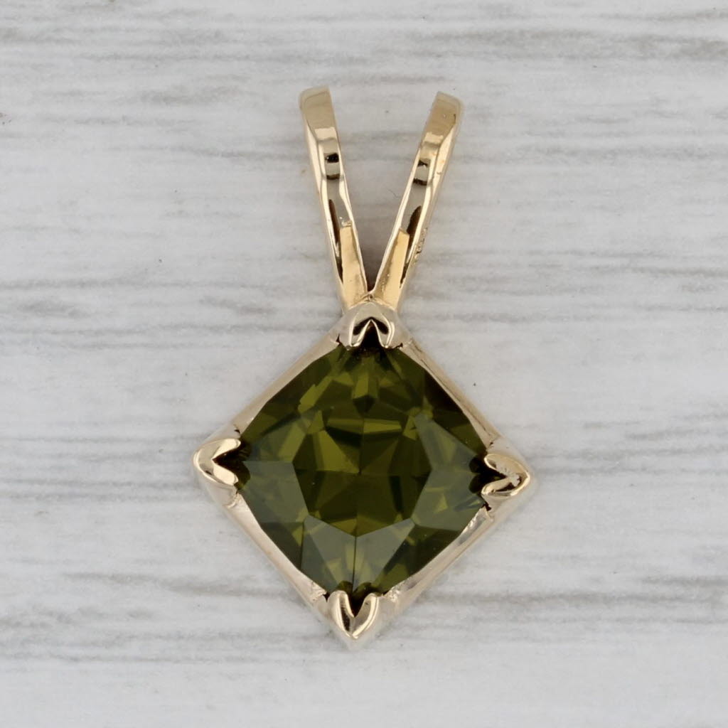 Gray 3.75ct Dark Green Peridot Pendant 14k Yellow Gold Princess Solitaire