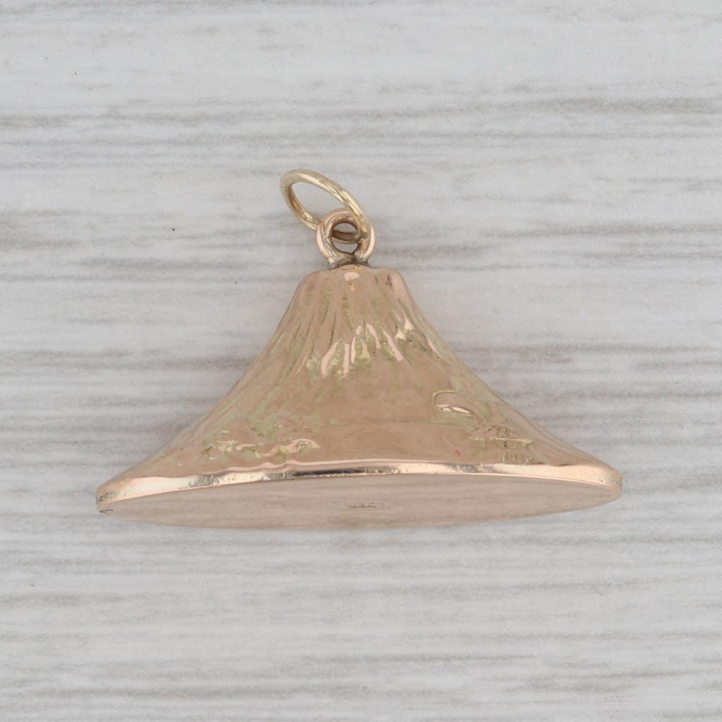 Gray Vintage Mt Fuji Charm 14k Yellow Gold Japan Souvenir Pendant