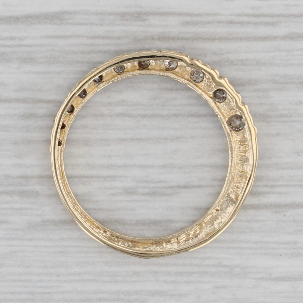 Gray 0.19ctw Diamond Circle Pendant 14k Yellow Gold Floating Drop