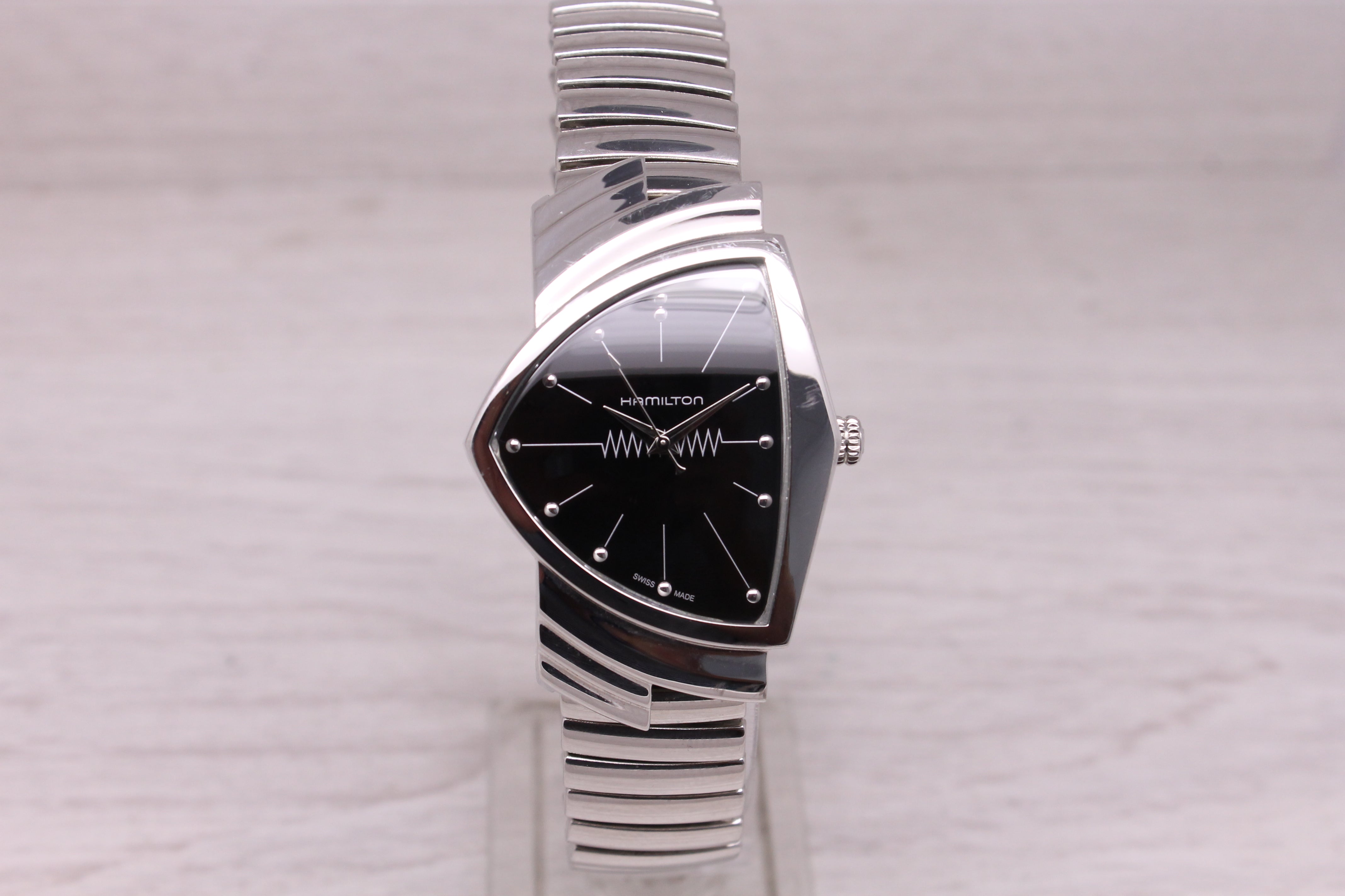 Hamilton Ventura Flex 32mm Quartz Watch Stainless Steel H244112 Swiss