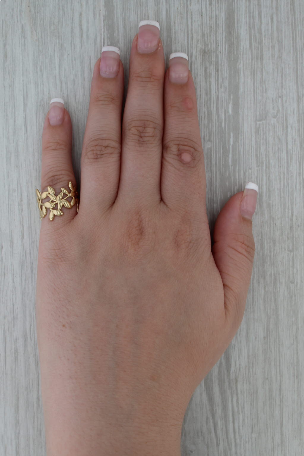 Tiffany & Co Paloma Picasso Olive Leaf Ring w/ Pouch 18k Yellow Gold Size 6 Band