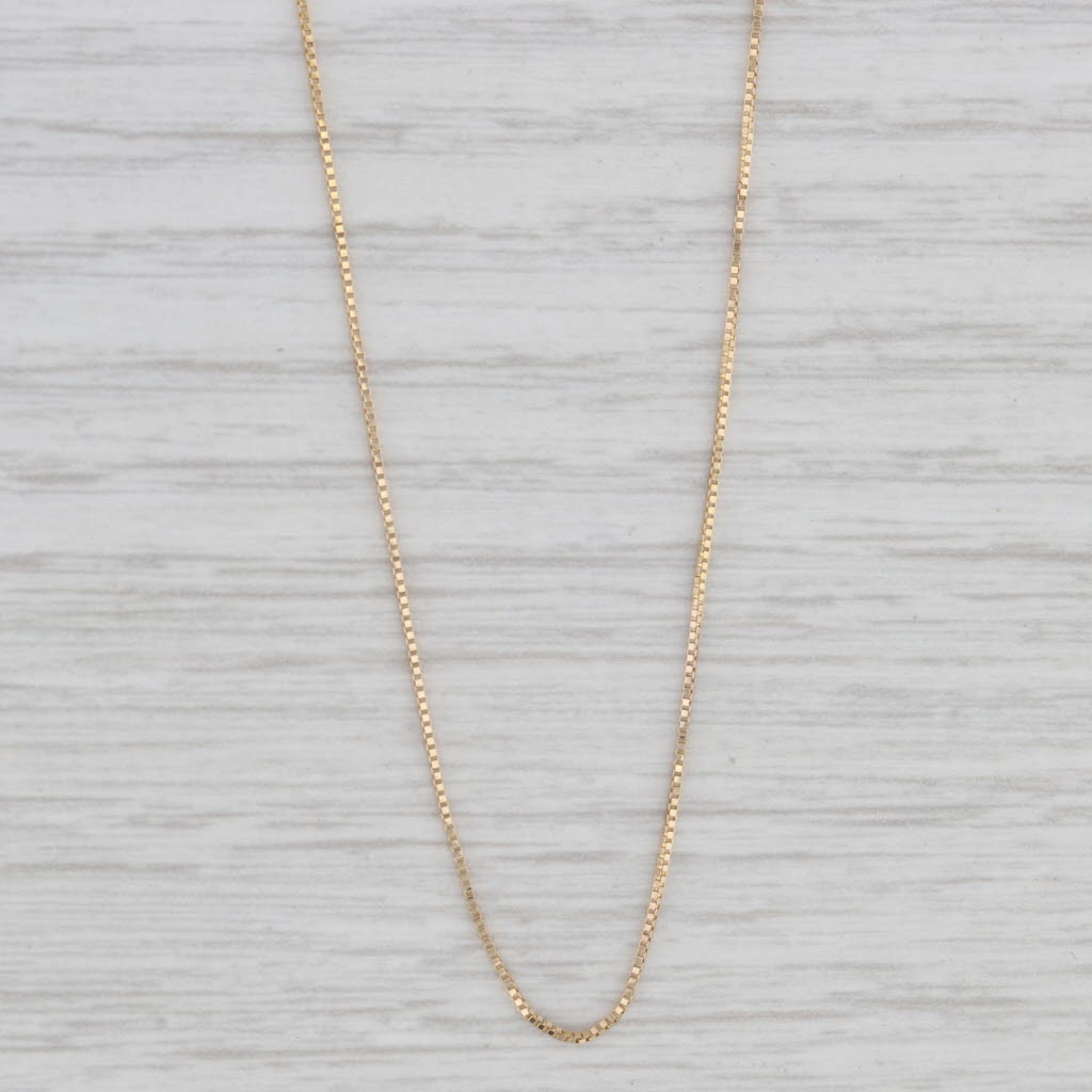 Light Gray 18" Box Chain Necklace 14k Yellow Gold 0.6mm