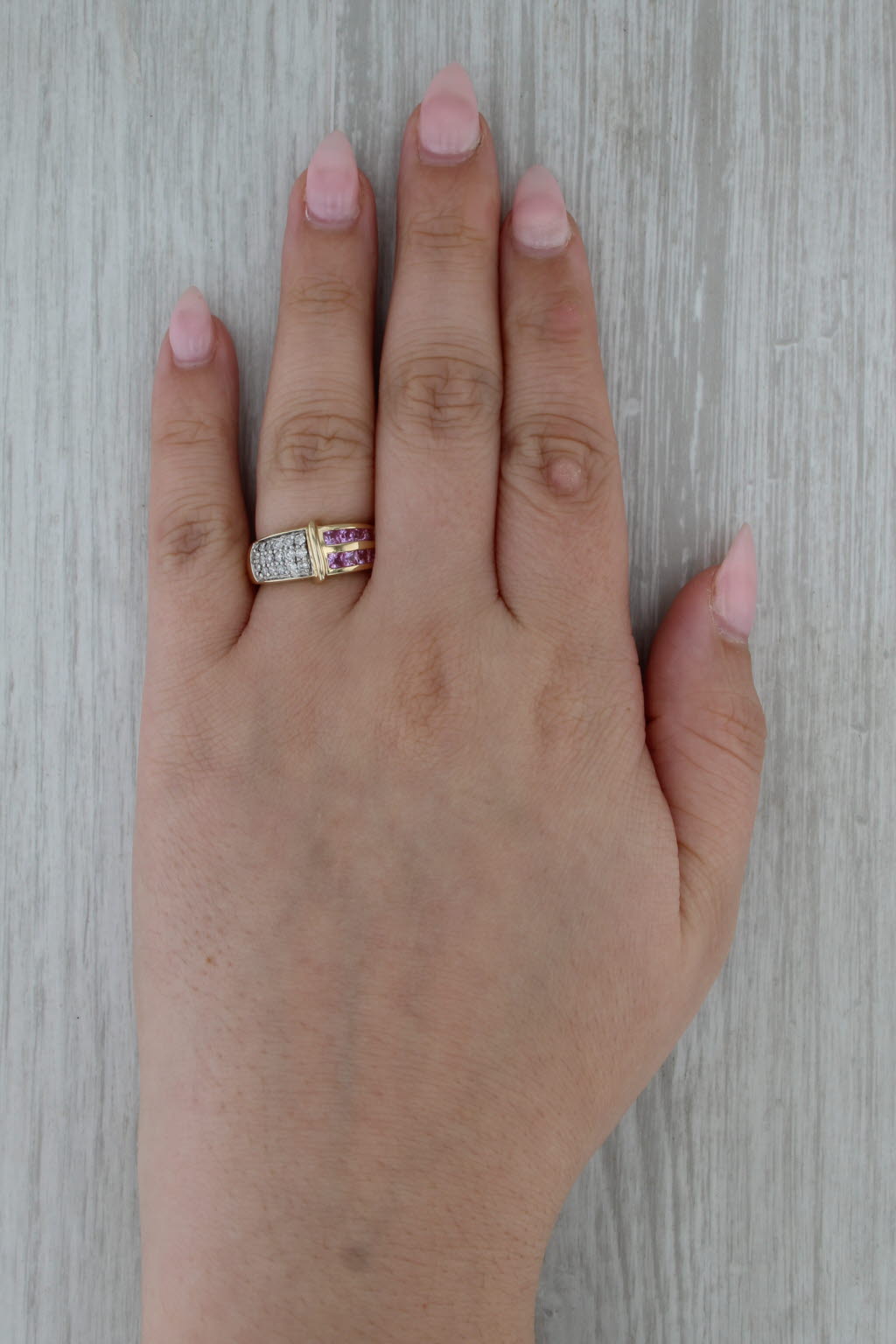 0.95ctw White Diamond Pink Sapphire 14k Yellow Gold Size 7