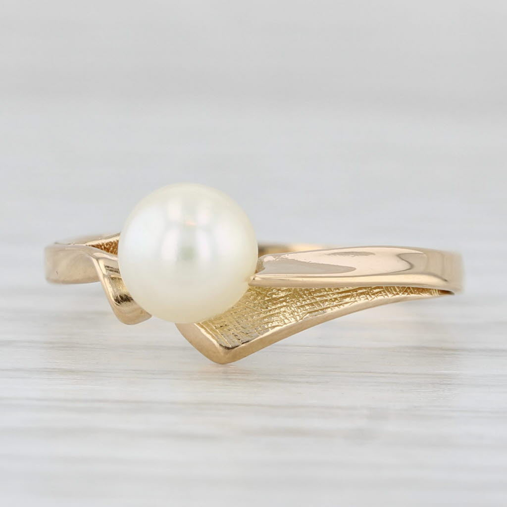 Light Gray French Cultured Pearl Bypass Ring 18k Yellow Gold Size 6.25