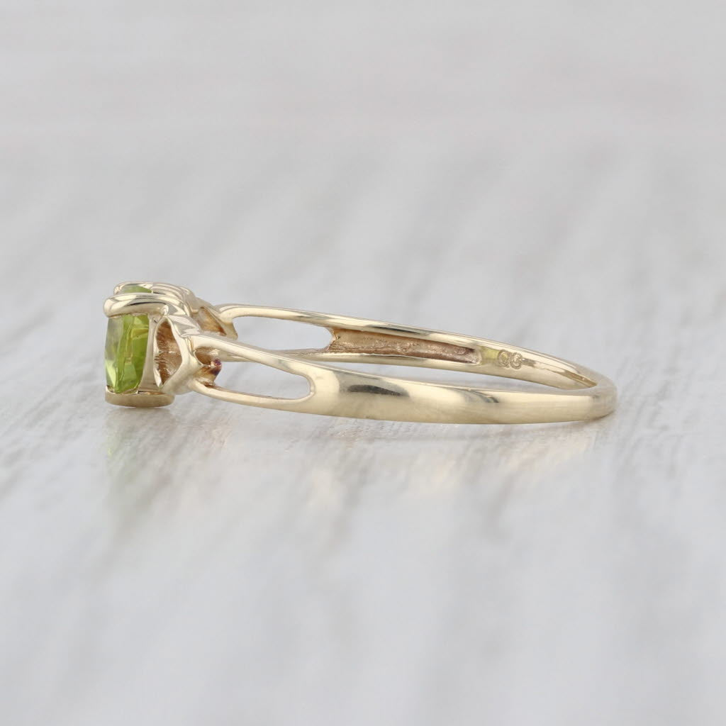 0.40ct Peridot Heart Solitaire Ring 10k Yellow Gold Size 6.75 Stackable