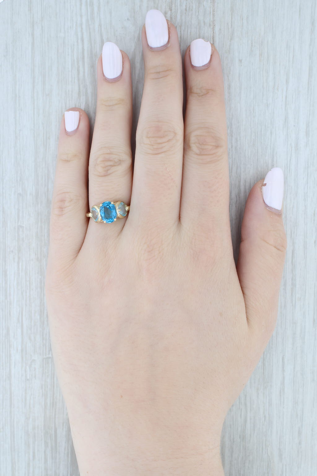 Light Gray 3.35ctw London & Light Blue Topaz Ring 14k Yellow Gold Size 8.25