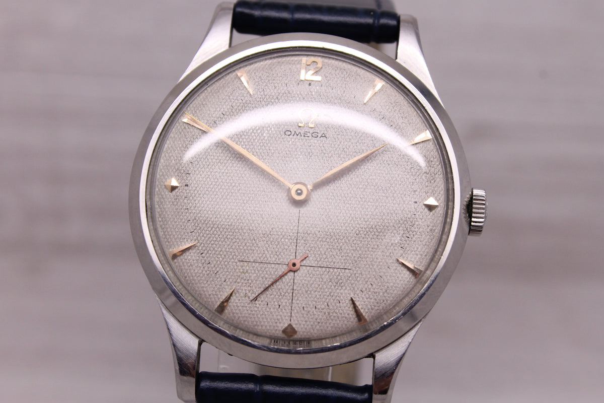 Vintage 1952 Omega Jumbo 37.5mm Steel Mens Watch Waffle Dial c.266 ref.2609