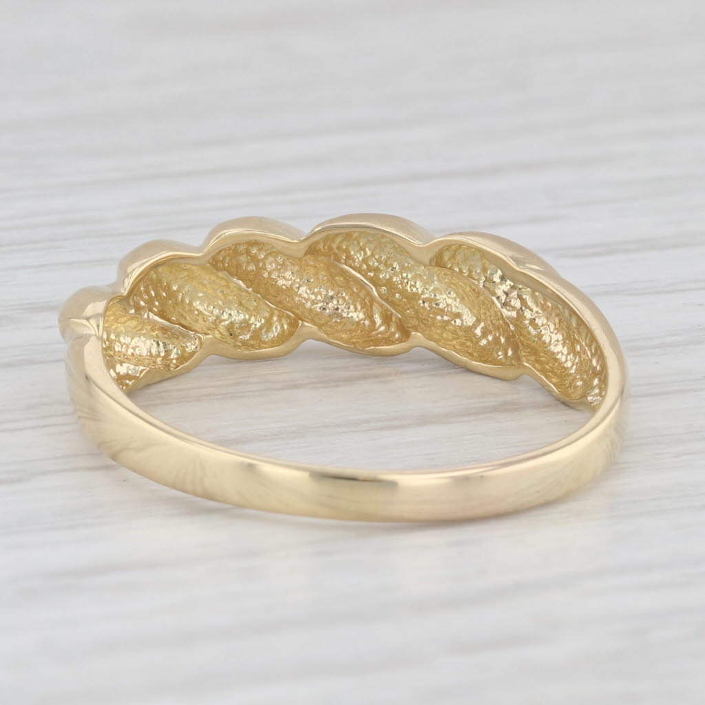 Light Gray Beveled Scalloped Croissant Ring 18k Yellow Gold Size 9.5