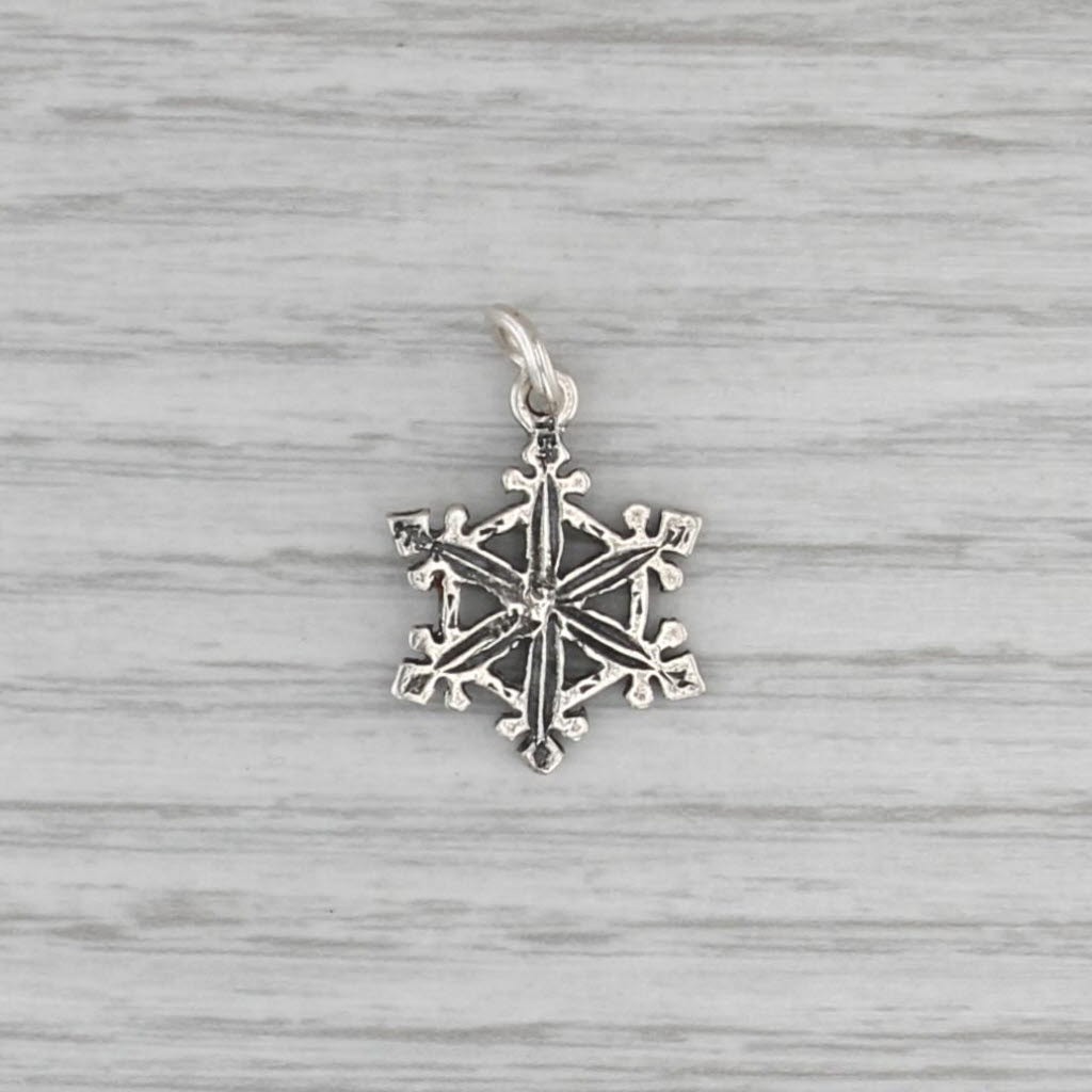 New Sterling Silver 925 Snowflake Charm Winter Holiday Snow Star Pendant