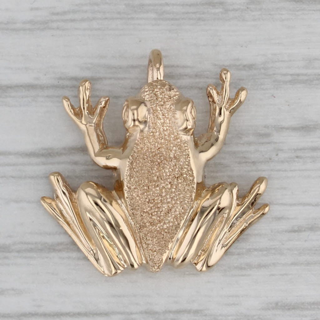 Gray Frog Pendant 14k Yellow Gold Amphibian Animal Jewelry