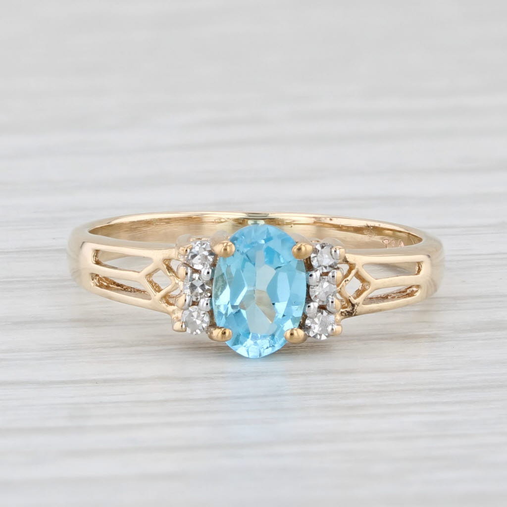 Light Gray Town & Country 0.59ctw Blue Topaz Diamond Ring 10k Yellow Gold Size 5.25