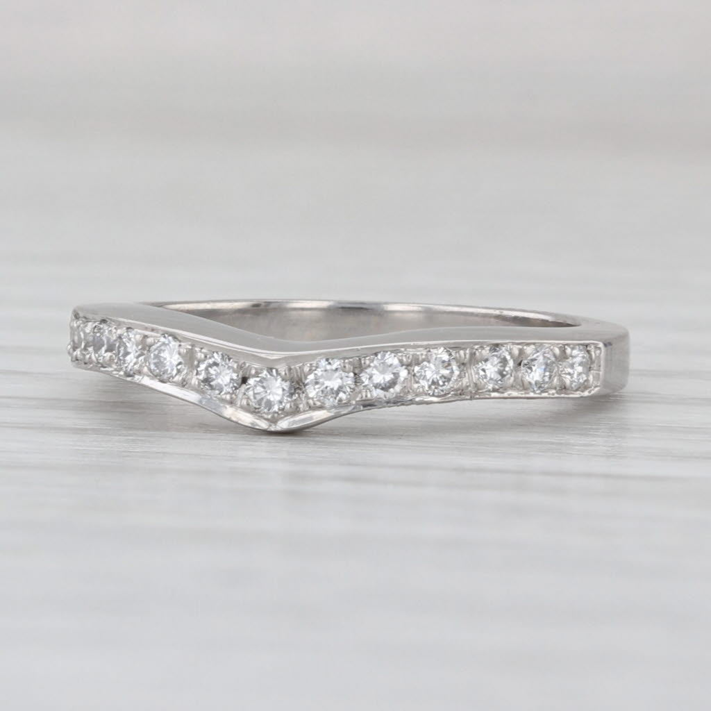 0.25ctw Contoured Diamond Wedding Band Platinum Size 5.25 Guard Anniversary Ring