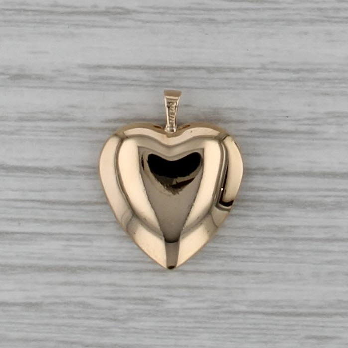 Vintage Small Photo Locket Floral Heart Pendant 14k Yellow Gold Engravable Charm