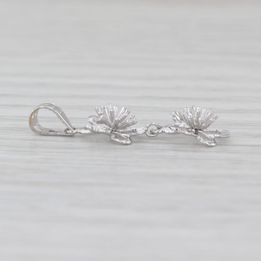 Small Flower Dangle Pendant 18k White Gold 3D Detailing