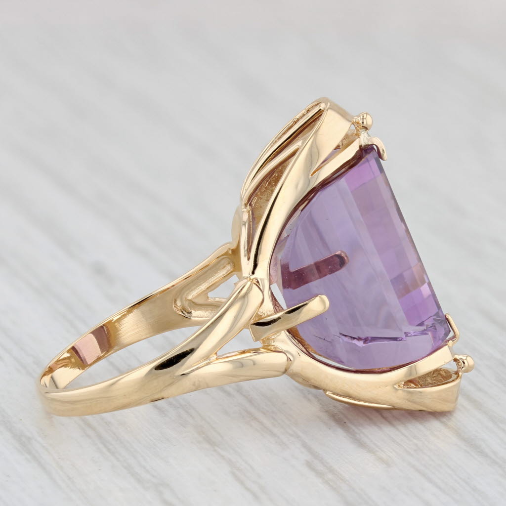 Light Gray Amethyst Solitaire Ring 18k Yellow Gold Size 7.25 Cocktail