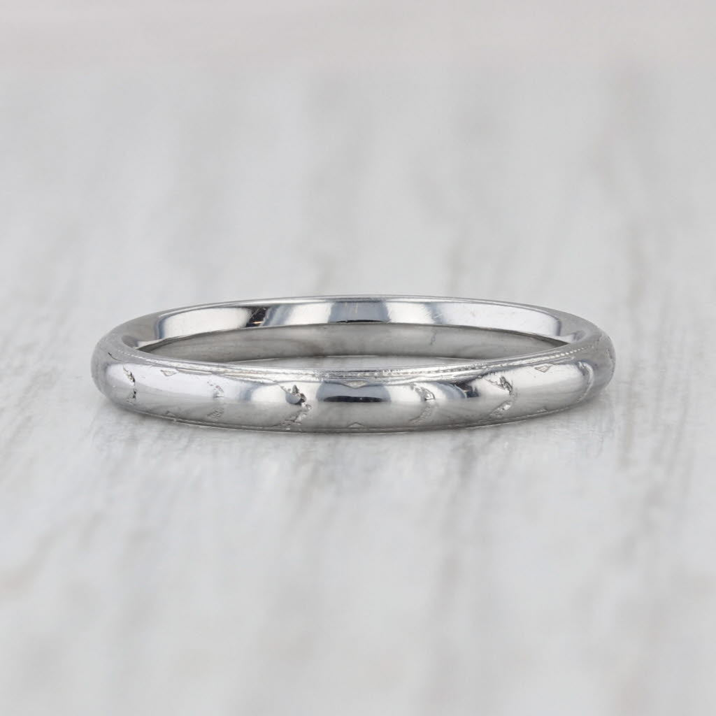 Etched Pattern Ring 18k White Gold Wedding Band Size 7 Stackable Bud & Blossom