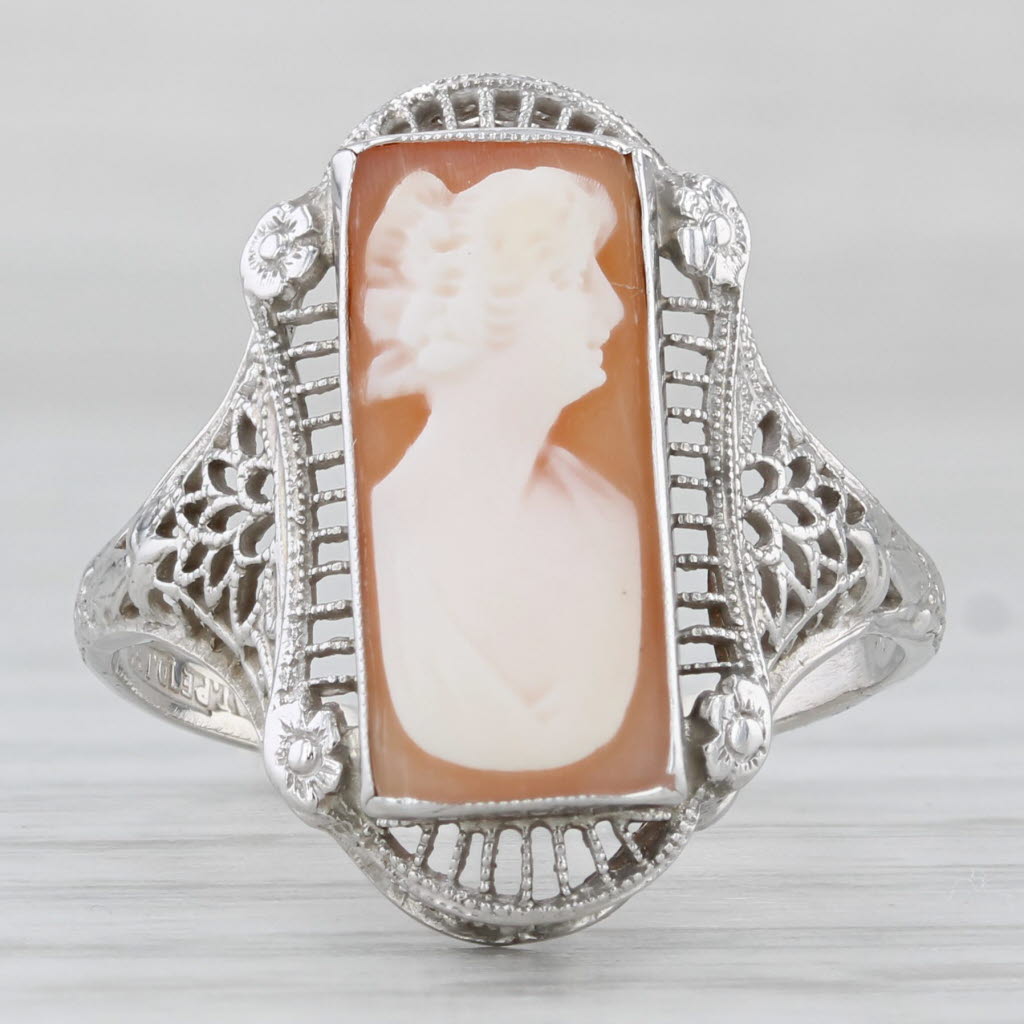 Light Gray Vintage Cameo Filigree Ring Carved Shell 14k White Gold Size 8.25