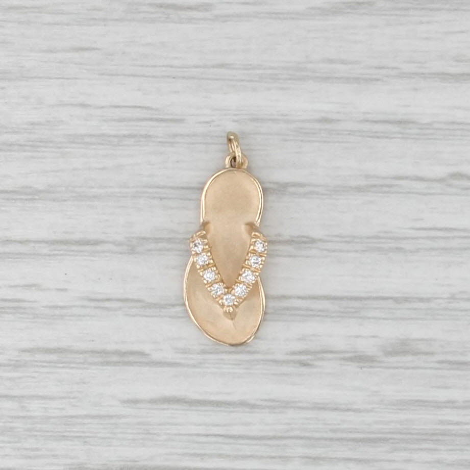 Na Hoku Flip Flop Pendant 14k Yellow Gold Hawaiian Charm