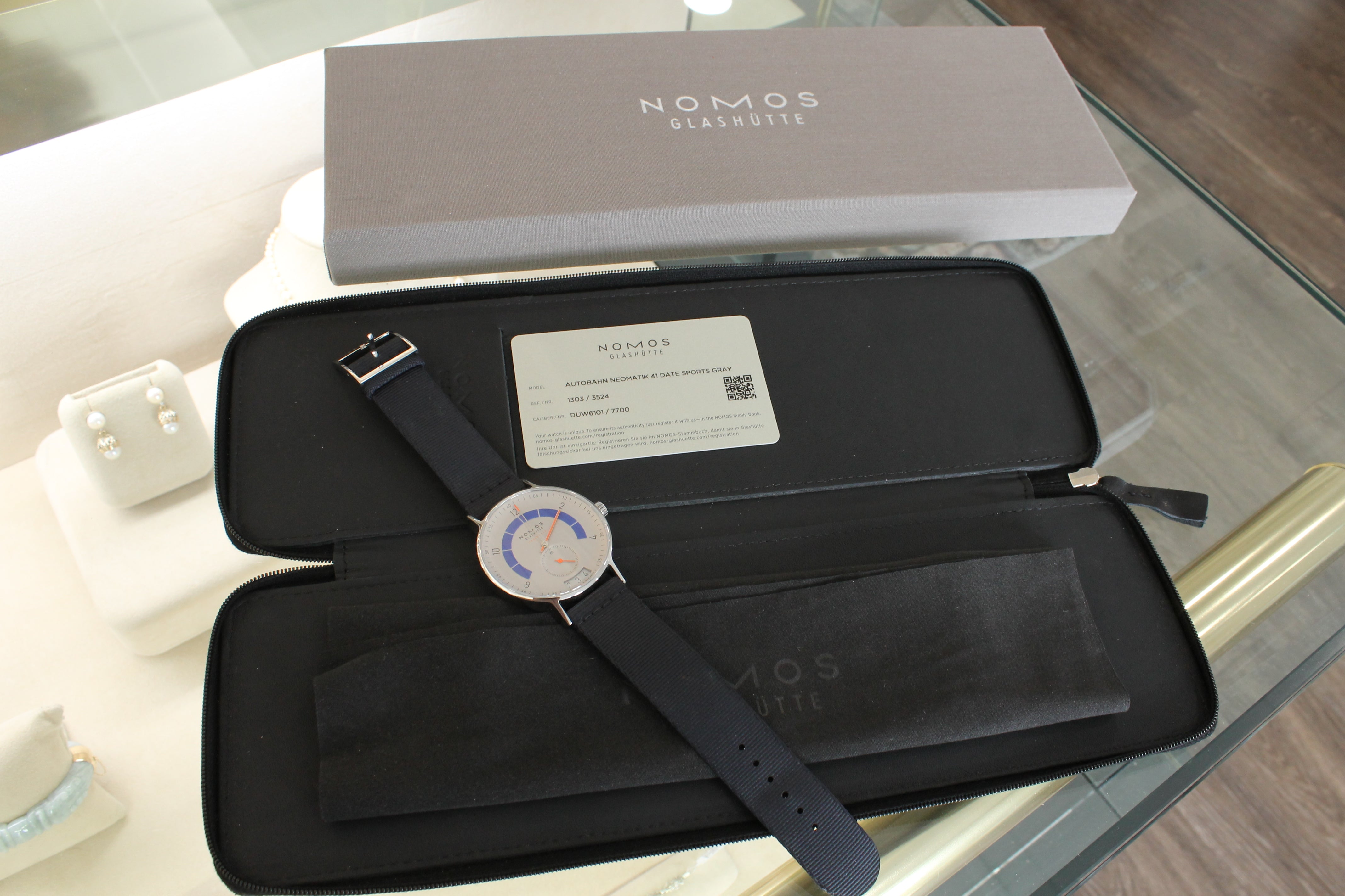 Nomos Autobahn Neomatik 41mm Mens Automatic Steel Watch 1303 3524 w Box Card