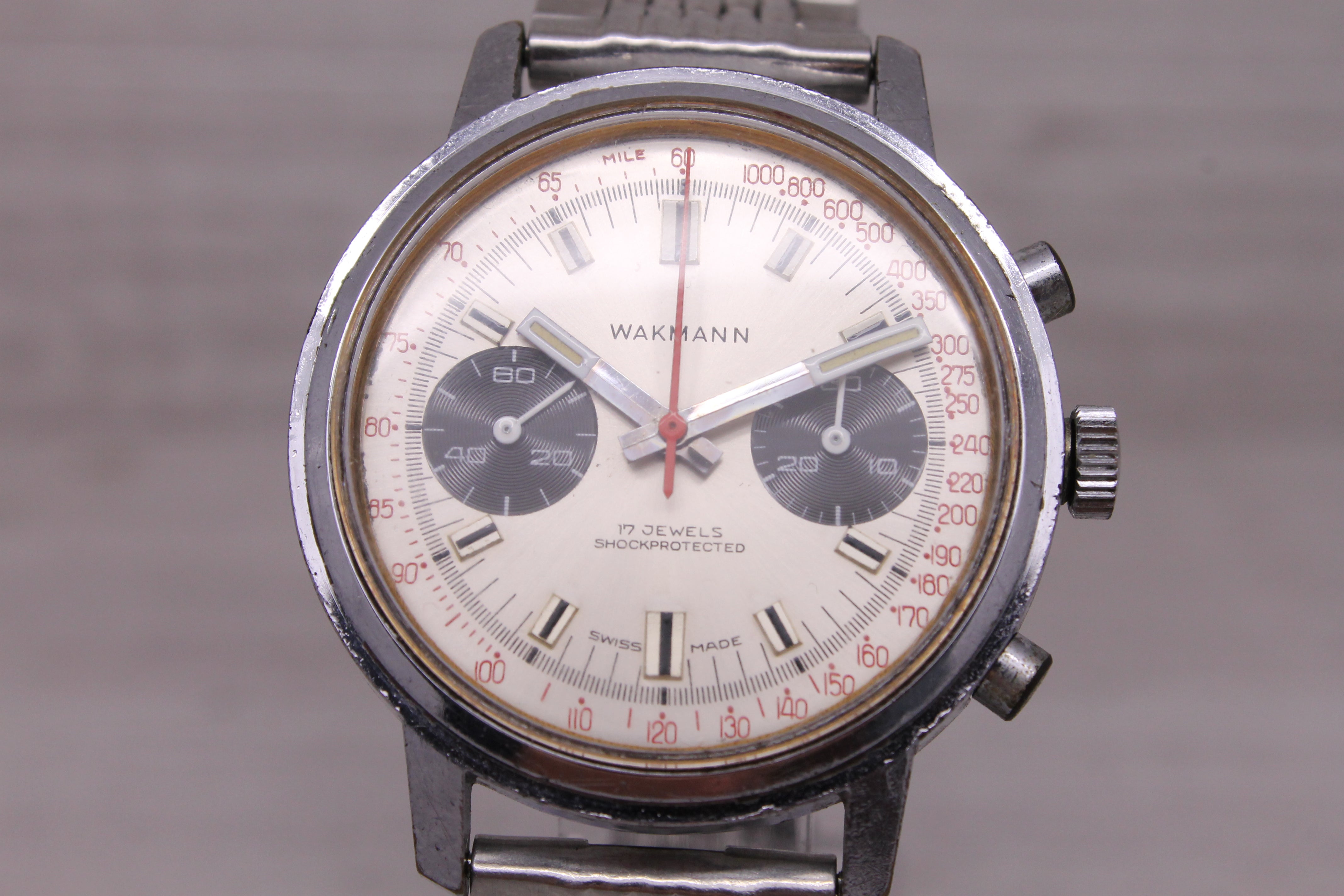 Slate Gray Vintage Wakmann Mens 37mm Steel Back Chronograph Watch Valjoux 23 Panda Dial