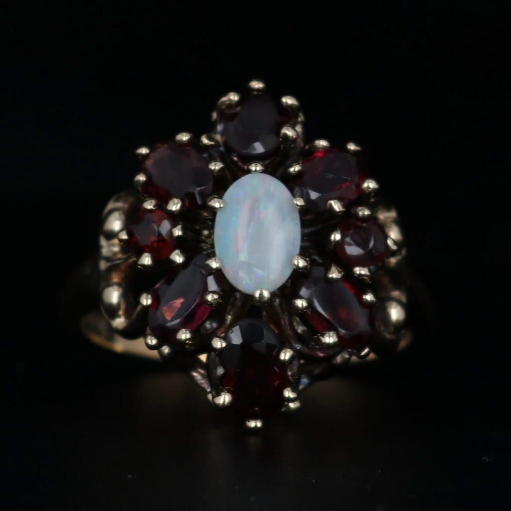 Black Opal Garnet Flower Ring 10k Yellow Gold Size 6.25