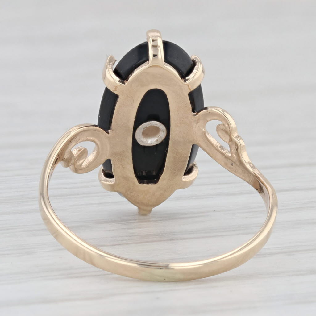 Light Gray Vintage Onyx Flower Signet Ring 10k Yellow Gold Size 5.5 Bypass PS Co