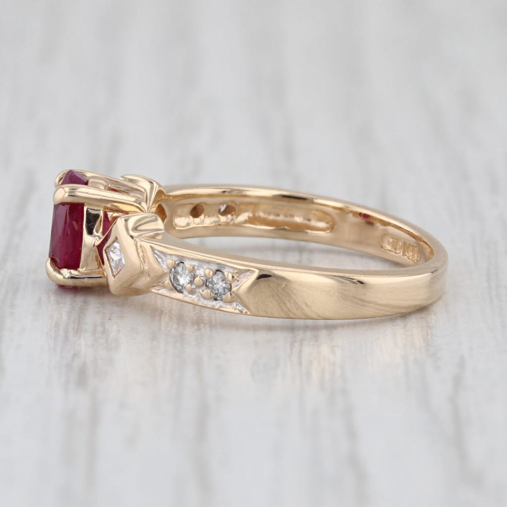 1.18ctw Oval Ruby Diamond Ring 14k Yellow Gold Size 6.5