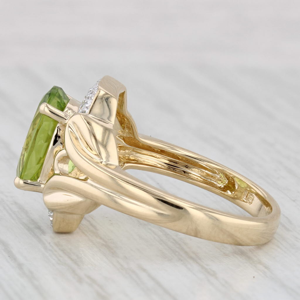 Light Gray 4.17ctw Oval Peridot Diamond Ring 14k Yellow Gold Size 8 Cocktail