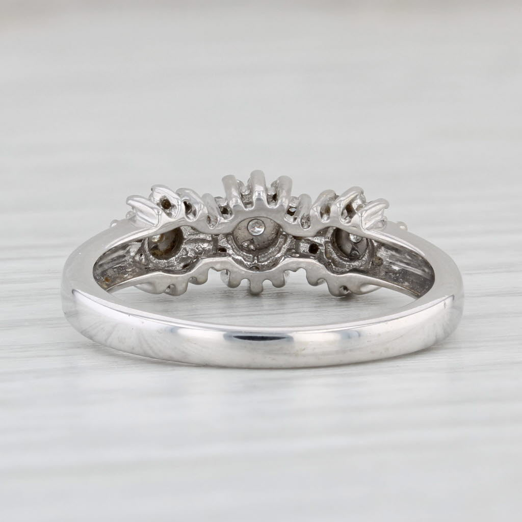 Light Gray 0.10ctw Diamond Flower Cluster Ring 10k White Gold Size 7