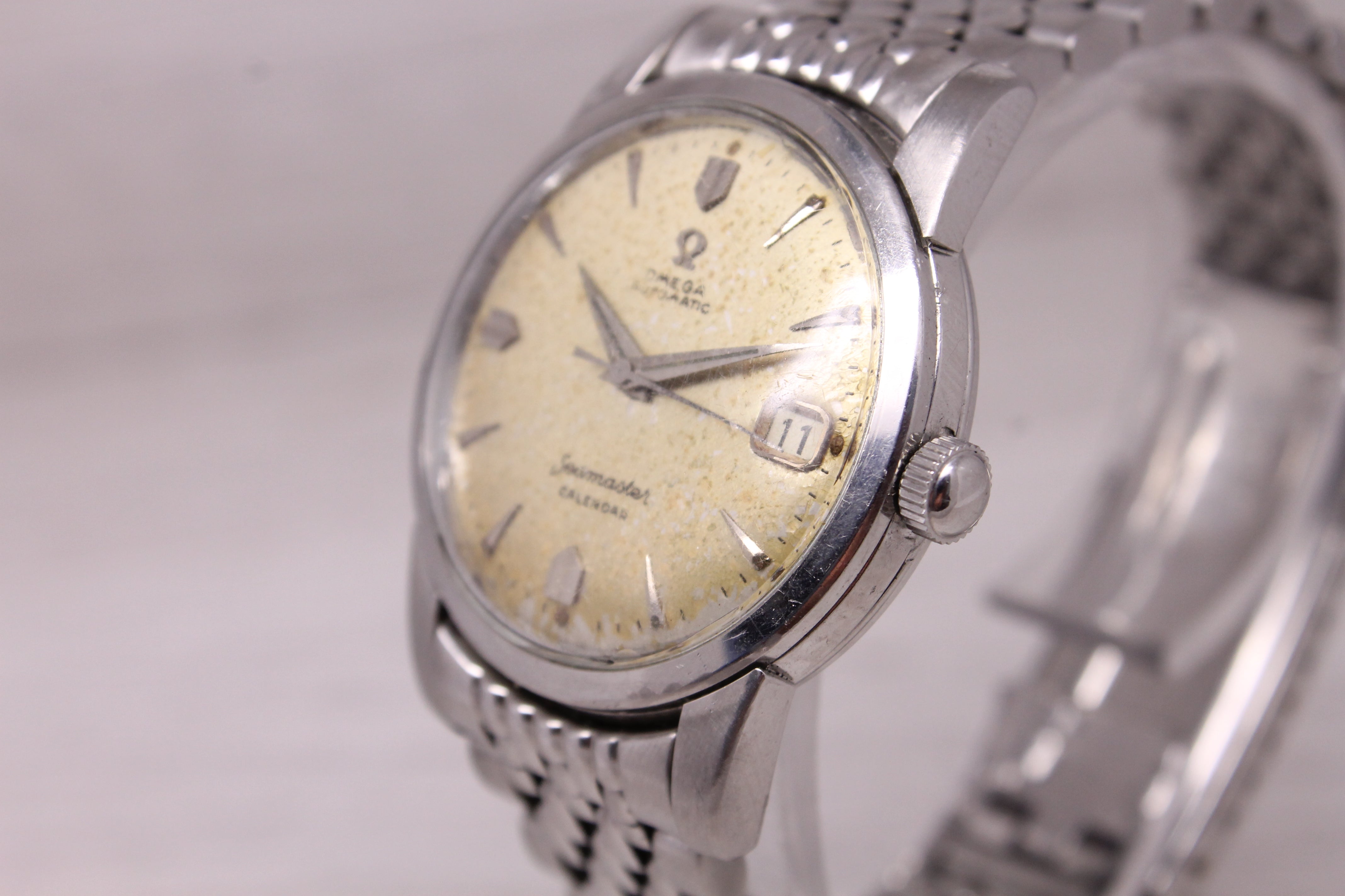 Vintage Omega Seamaster Calendar Mens 34mm Steel Automatic Watch 2846 c.503