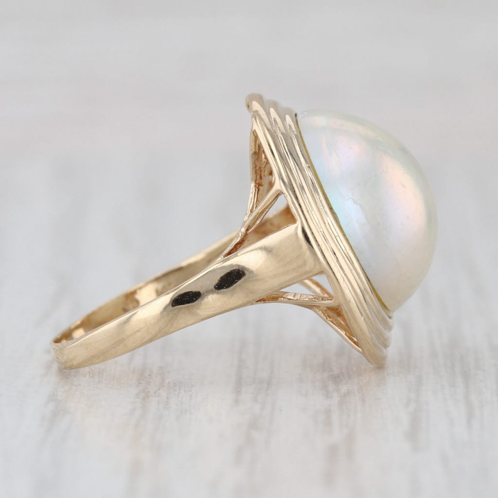 14.7mm Round Mabe Pearl Solitaire Cabochon Ring 14k Yellow Gold Size 7