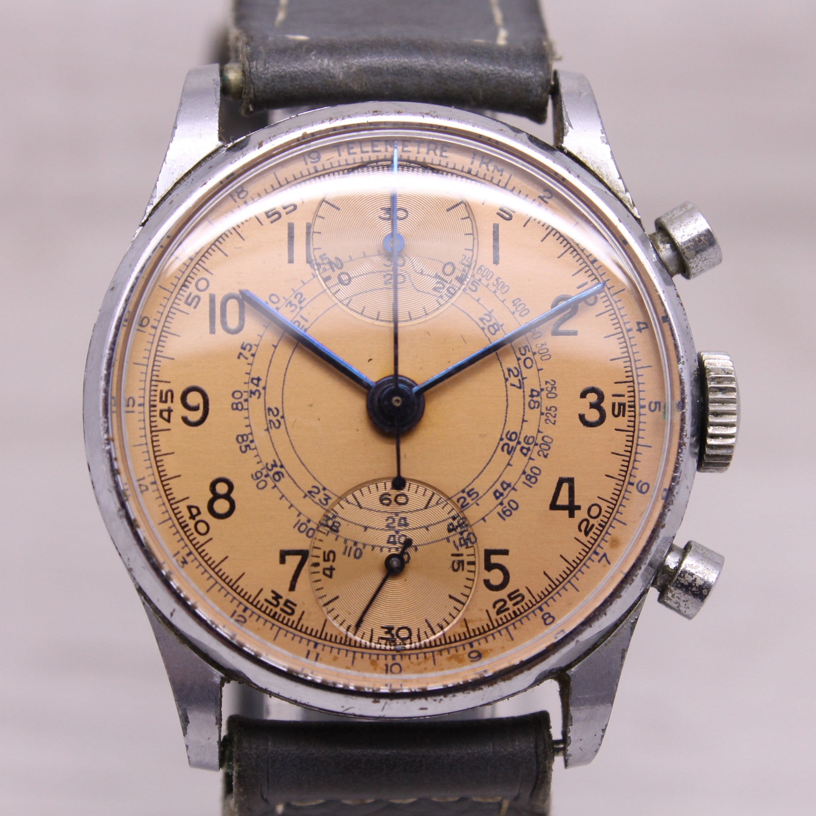 Gray Vintage c.1940's Anonymous 32mm Steel Back Chronograph Watch CLEAN Salmon Dial