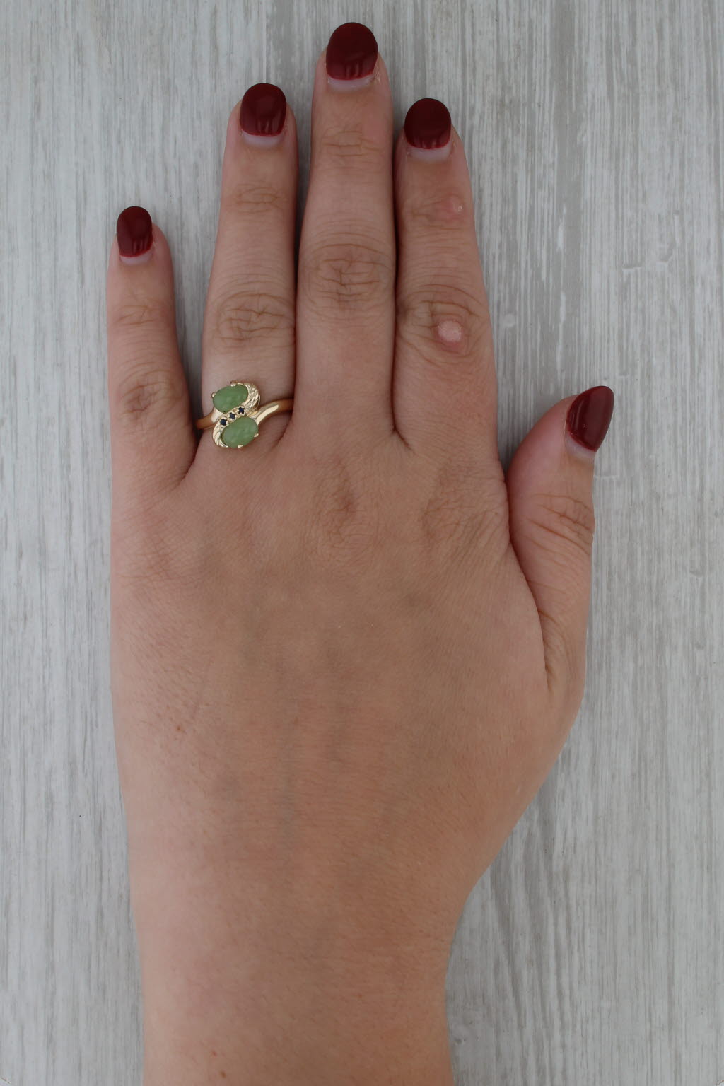 Green Nephrite Jade Sapphire Bypass Ring 14k Yellow Gold Size 7.25