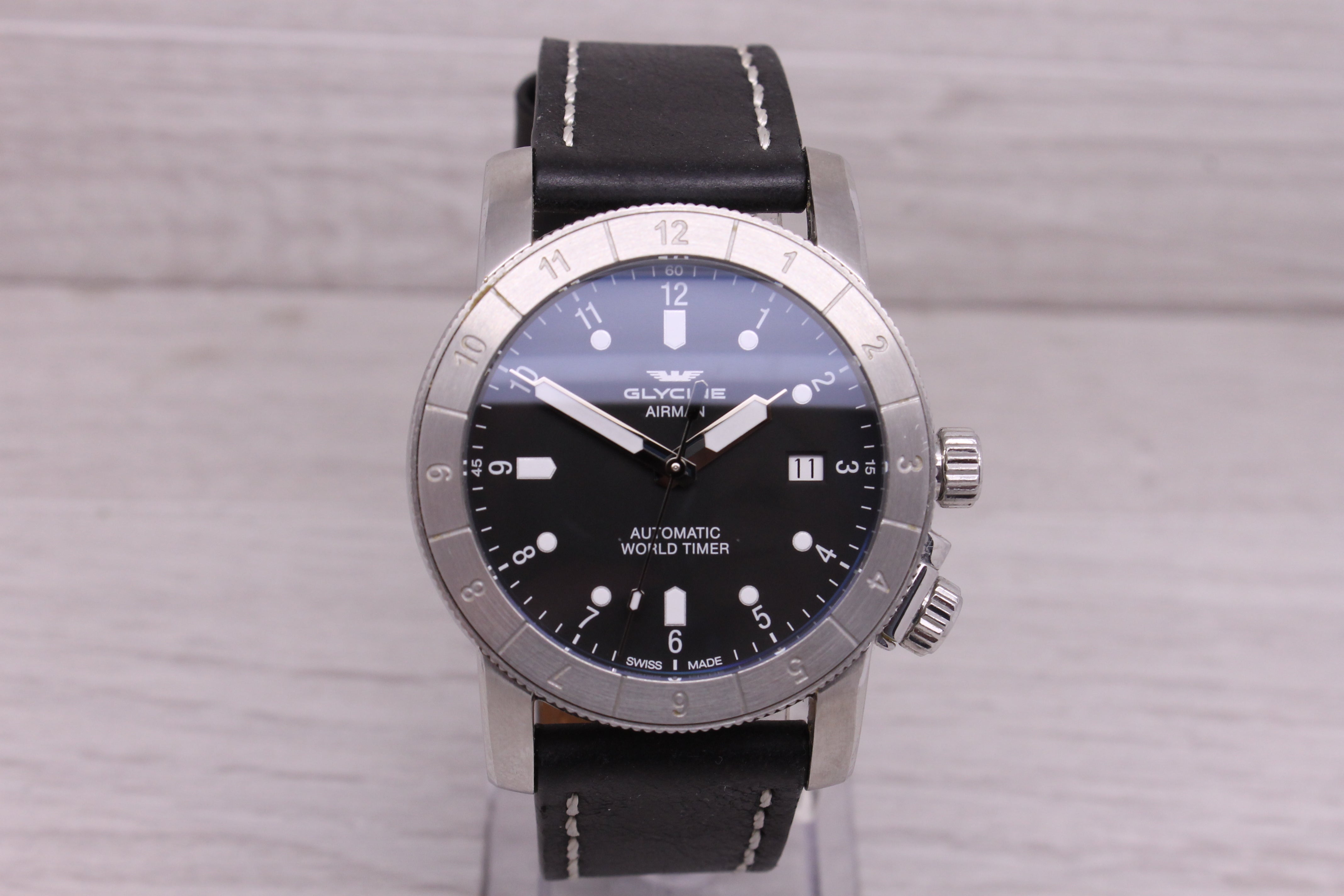 Glycine double twelve automatic watch hotsell