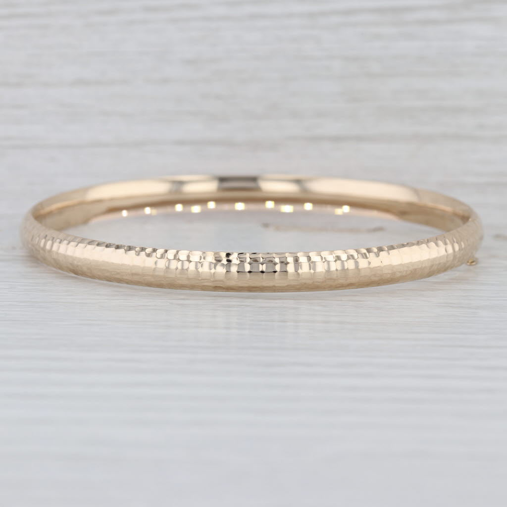 Hammered Omega Pattern Bangle Bracelet 14k Yellow Gold 8" 6.1mm