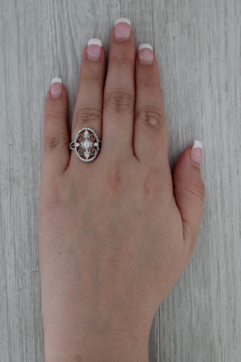 Simon G 0.73ctw Diamond Ornate Filigree Ring 18k White Gold Size 6.5