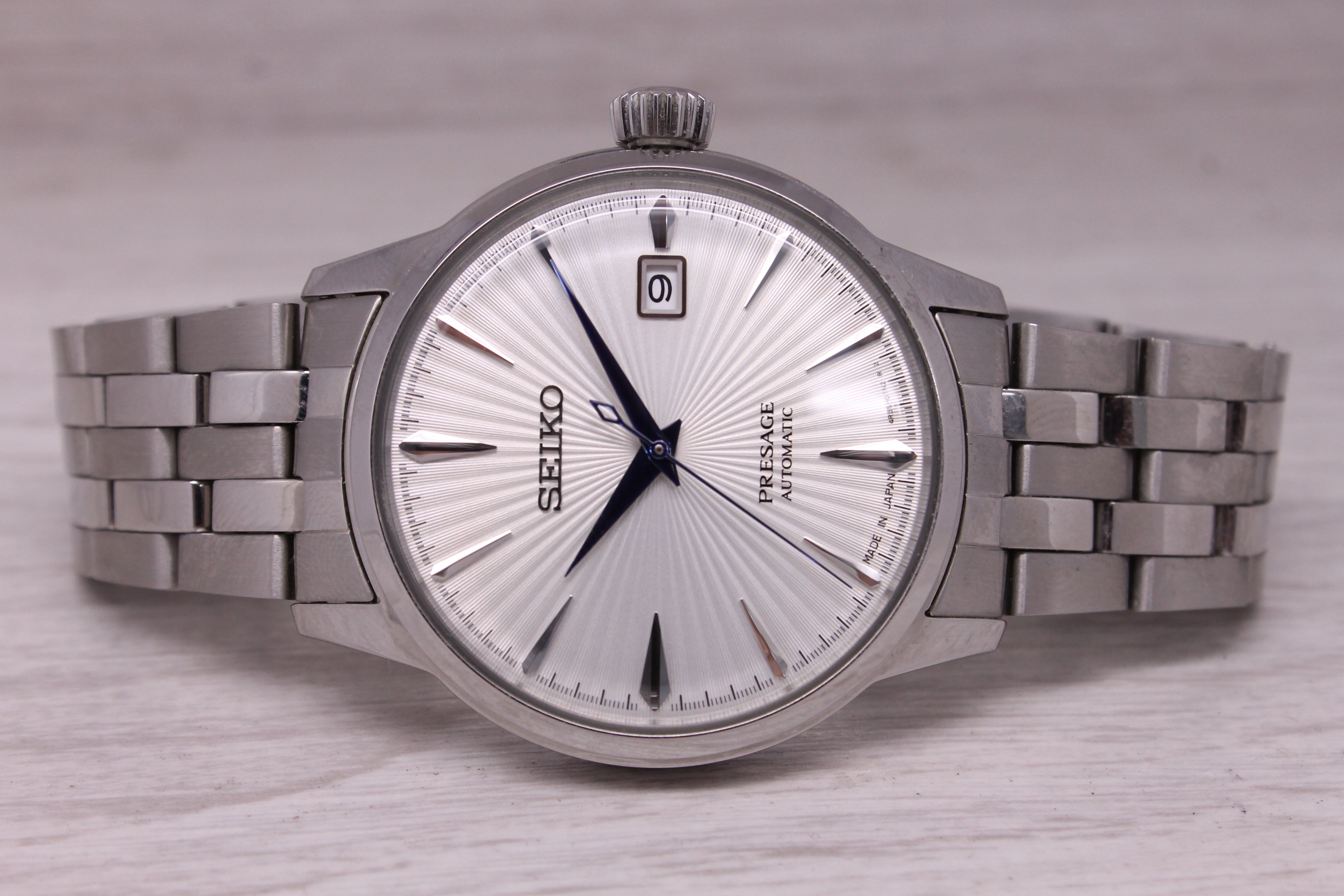 Seiko Presage Automatic Mens Watch 40.5mm Steel Swiss Date White Dial SRPB77 Box