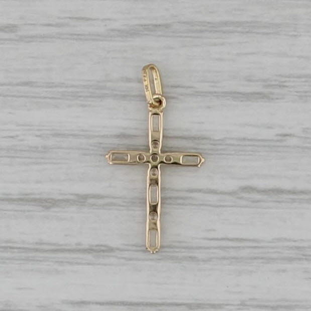 0.57ctw Cubic Zirconia Cross Pendant 14k Yellow Gold