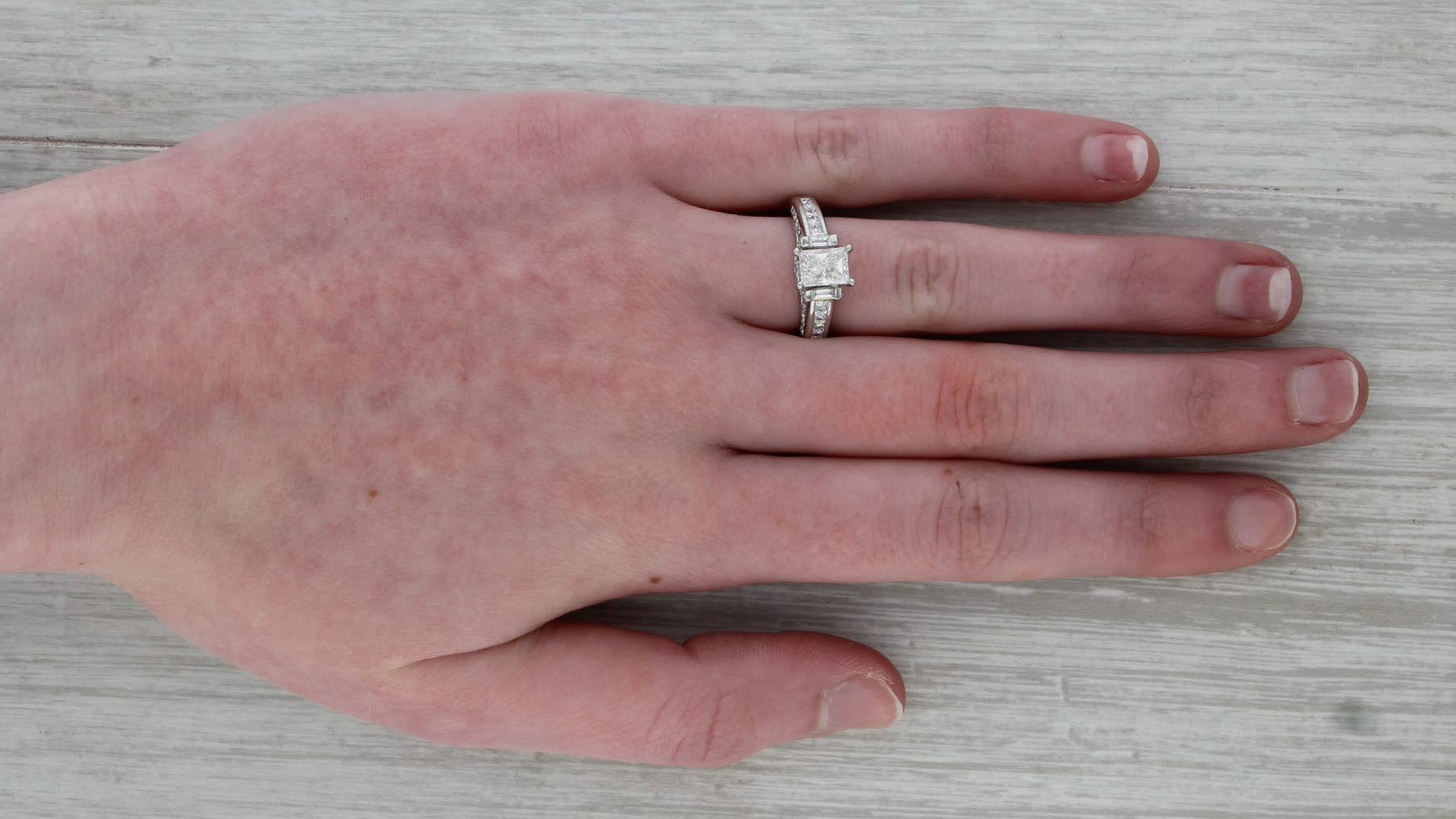 GSI 1.63ctw Diamond Engagement Ring 14k White Gold Size 4.75