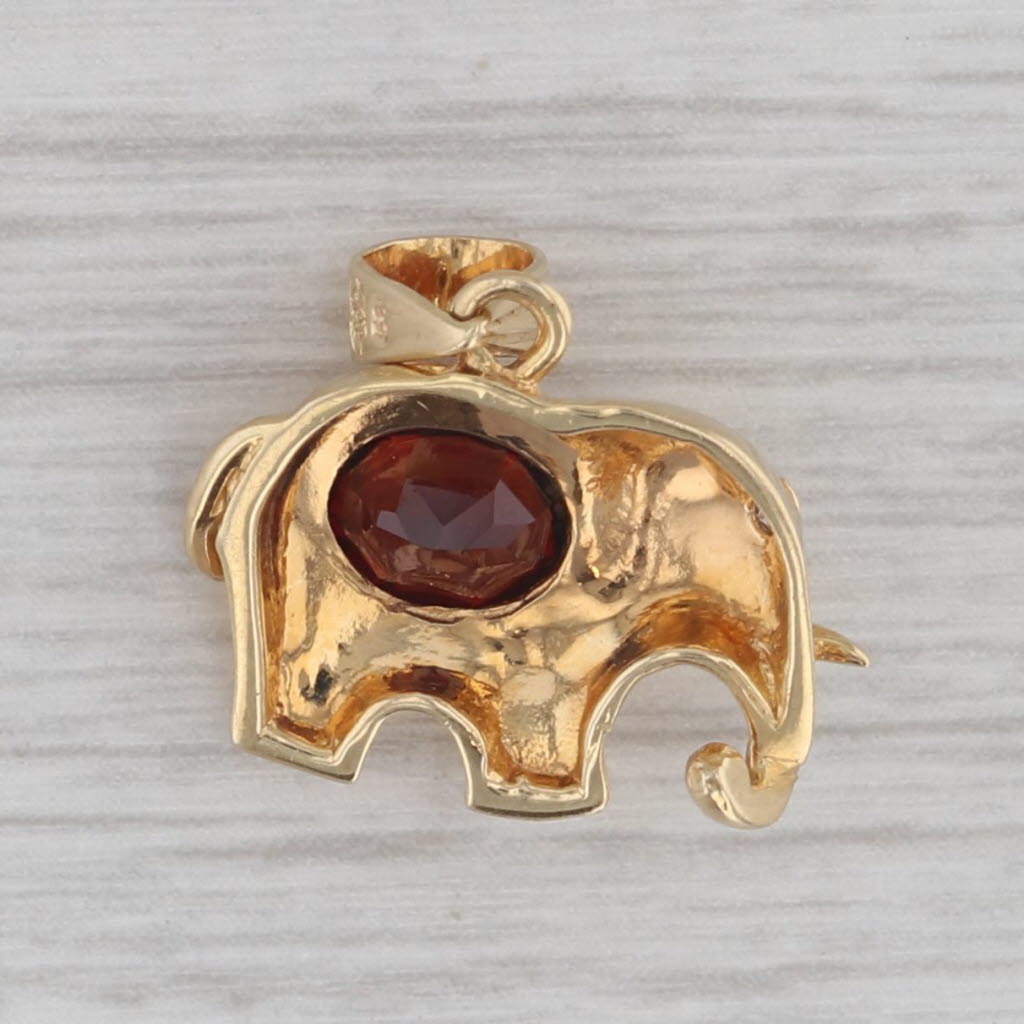 Gray 0.90ct Garnet Diamond Elephant Pendant 14k Yellow Gold