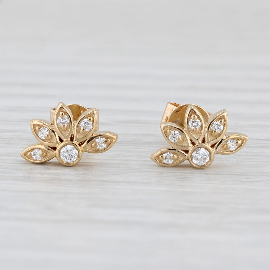 Light Gray New Small 0.12ctw Diamond Flower Stud Earrings 14k Yellow Gold