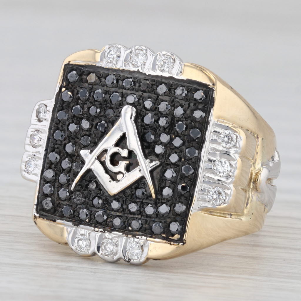 Light Gray 0.62ctw Black White Diamond Masonic Ring 18k Gold Square Compass Blue Lodge