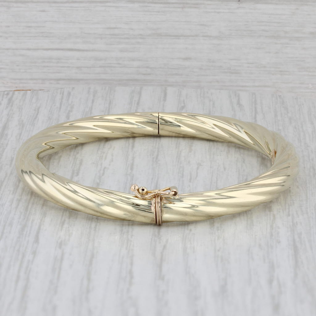 Gray Unoaerre Twisted Hinged Bangle Bracelet 14k Yellow Gold 7"