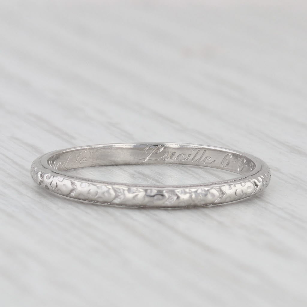 Light Gray Art Deco Floral Engraved Wedding Band Platinum Size 7 Stackable Ring