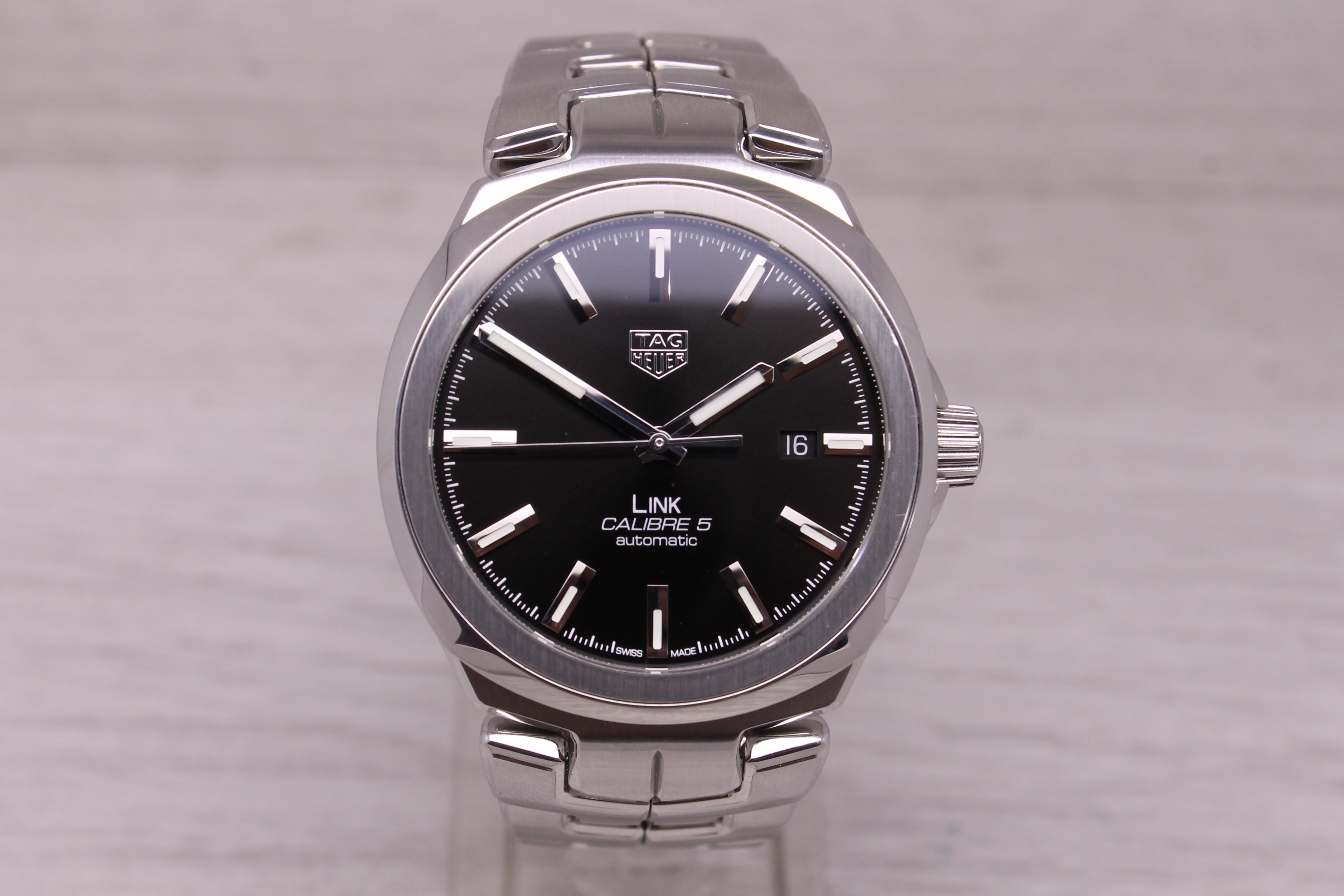 Tag Heuer Link Calibre 5 41mm Mens Steel Automatic Watch WBC2110 w/ Box