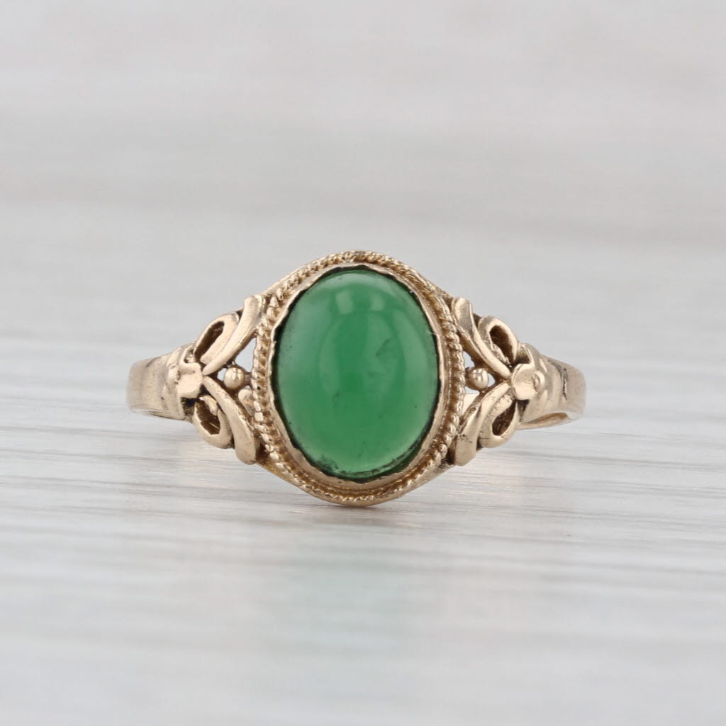 Vintage Green Glass Ring 10k Yellow Gold Size 6.75 Oval Cabochon Solitaire