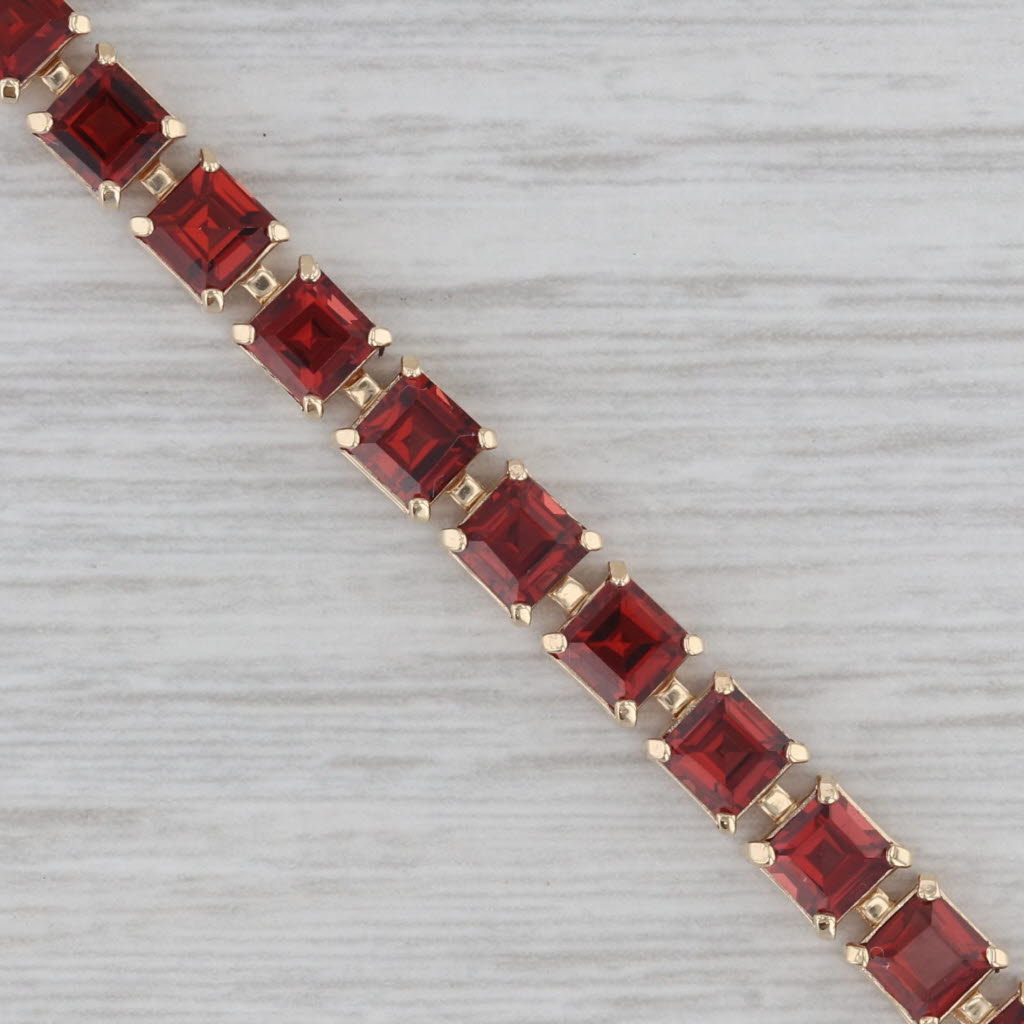 Gray 14.5ctw Garnet Tennis Bracelet 14K Yellow Gold 7.5"