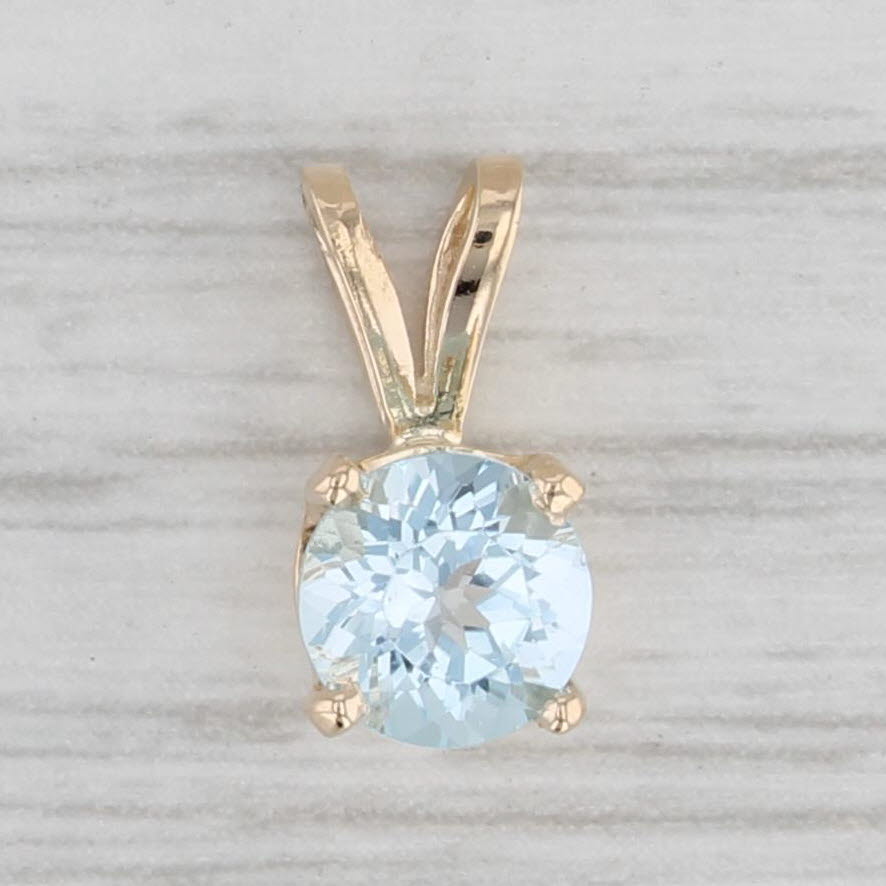 Gray 1.02ct Round Blue Topaz Solitaire Pendant 14k Yellow Gold