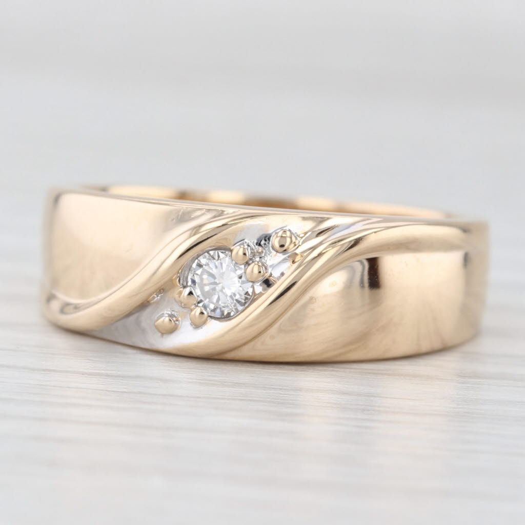 Light Gray 0.14ctw Diamond Men's Wedding Band 14k Yellow Gold Size 10 Ring