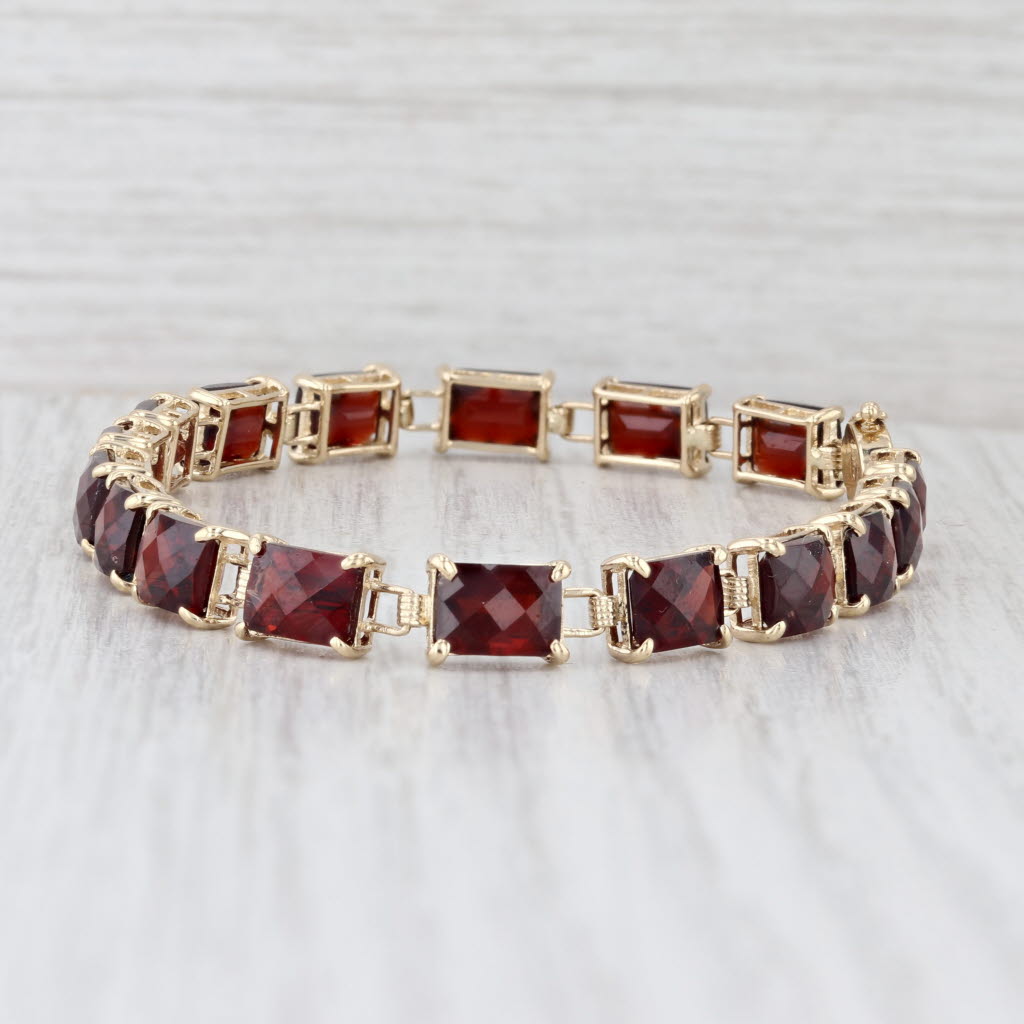 21ctw Garnet Tennis Bracelet 14k Yellow Gold Chinese Good Fortune 7.25"